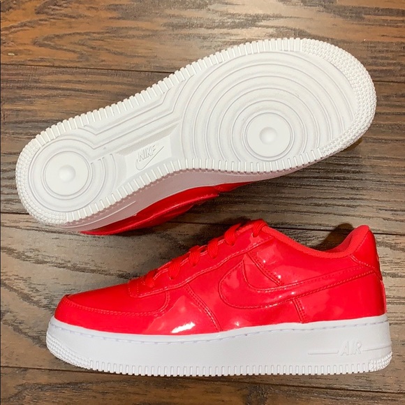 NIKE AIR FORCE 1 LV8 UV (GS) Siren Red/Siren Red-W - Picture 8 of 16